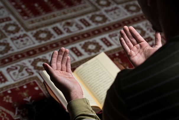 Galway Muslims Hope to Produce an Irish-Language Version of the Qur'an