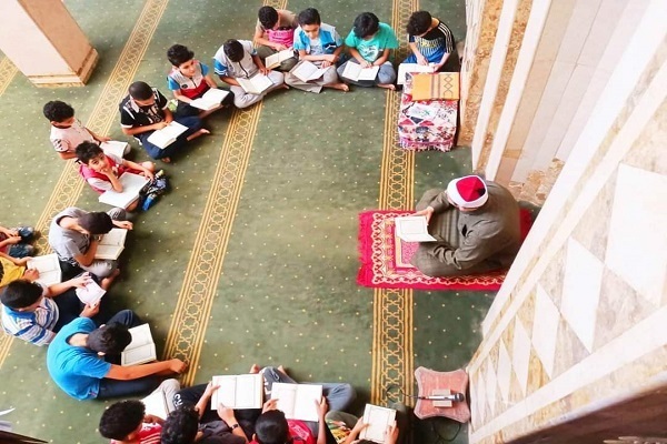 بالصور...إقبال کبیر على البرنامج القرآني الصيفي للأطفال في مصر