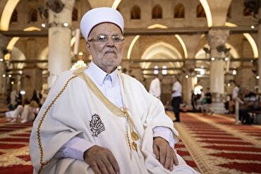 Sechsmonatiges Verbot für Scheich Ikrima Sabri, die Al-Aqsa-Moschee zu betreten