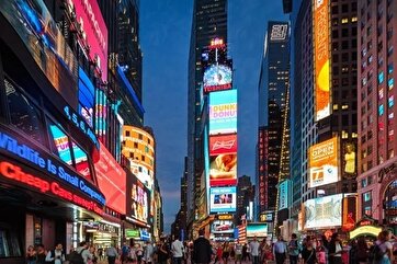 Quran Recitation from Sandwich Shop in Times Square Gains Social Media Attention
