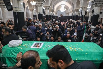 Funeral Held for Senior Iranian Cleric Ayatollah Emami Kashani