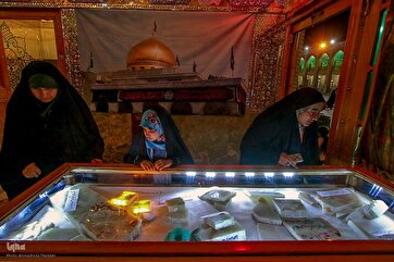 ‘Items from Paradise’ Expo Mounted at Shah Cheragh Mausoleum