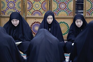 Australians Attend Quran Circle at Imam Reza Shrine