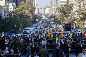 En fotos: Iraníes expresan lealtad a ideales de Revolución Islámica
