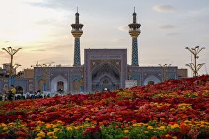 Esplendor primaveral del Santuario Imam Ridha