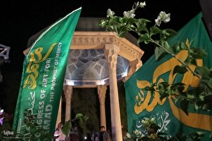 Círculo Coránico en la Tumba de Hafez en la Semana de la Unidad
