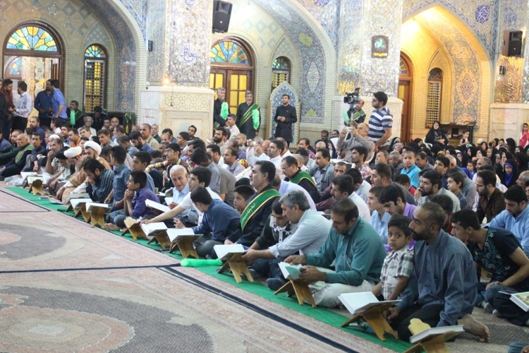 گزارش ایکنا از شاخص‌ترین محفل قرآنی فارس + عکس