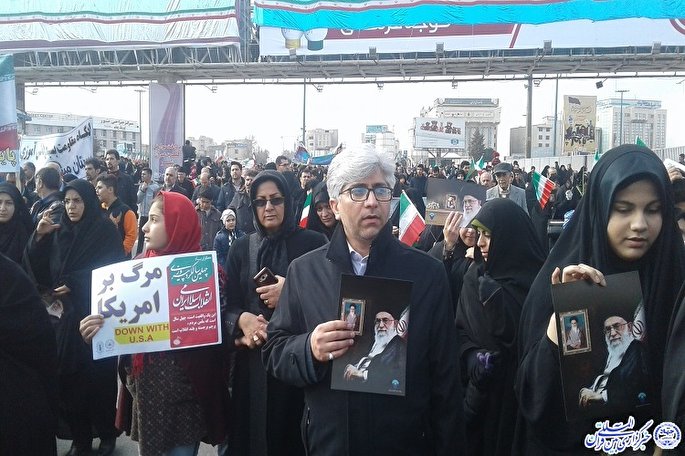 مردم کرمانشاه ۴۰ سالگی انقلاب را جشن گرفتند