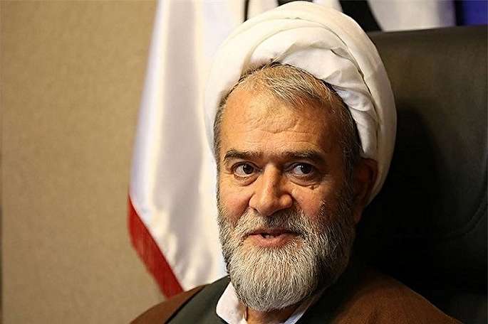 تأکید بر اشتراکات میان مسلمانان از آموزه‌های قرآن است