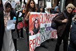 اعلام حمایت از مسلمانان هند در راهپیمایی روز زن در لندن