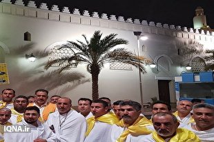 زائران خانه خدا در مسجد شجره به روایت دوربین