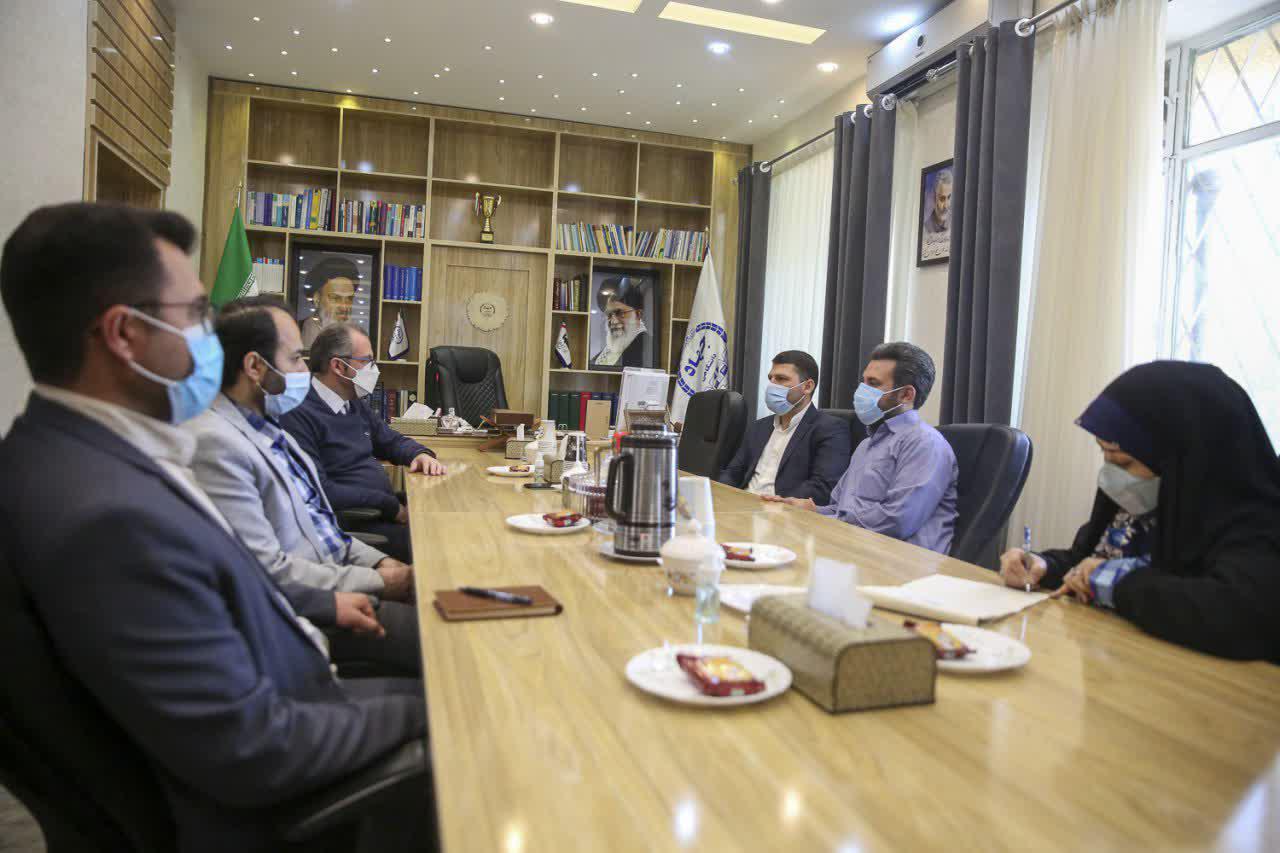 نگاه تبیینی به فعالیتهای قرآنی داشته باشیم / ضرورت جریانسازی در رسانهها نگاه تبیینی به فعالیتهای قرآنی داشته باشیم / ضرورت جریانسازی در رسانهها