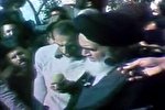 فیلم | اولین صحبت‌های امام خمینی(ره) بعد از فرار شاه
