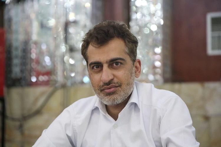 صوت اذان با صدای دکتر حمید ایماندار دانشگاه شیراز
