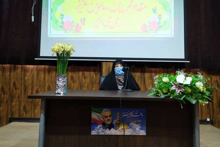 زهرا کسرائی، رئیس هیئت اندیشه&zwnj;ورز بانوان قرآنی استان فارس