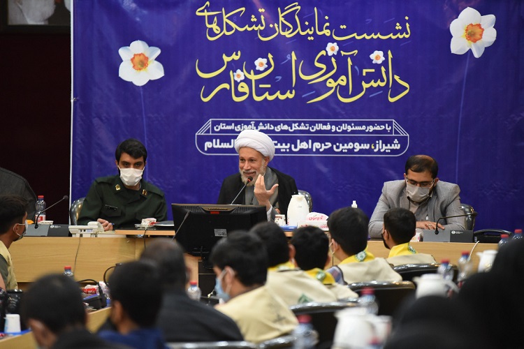 آیت‌الله لطف‌الله دژکام، نماینده رهبر معظم انقلاب در فارس 