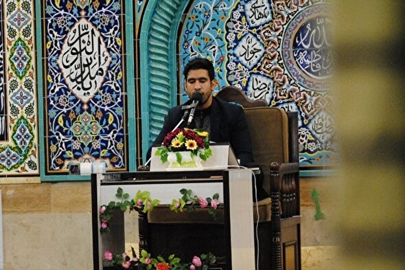 تلاوت وحید کرمی در چهل و پنجمین دوره مسابقات سراسری قرآن + صوت