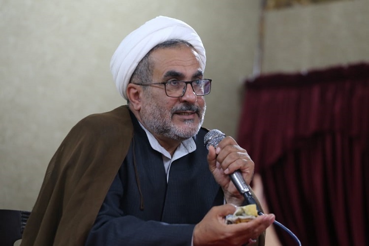 حجت‌الاسلام والمسلمین محمد حاجی‌زاده، مسئول نمایندگی ولی فقیه در امور عتبات عالیات فارس