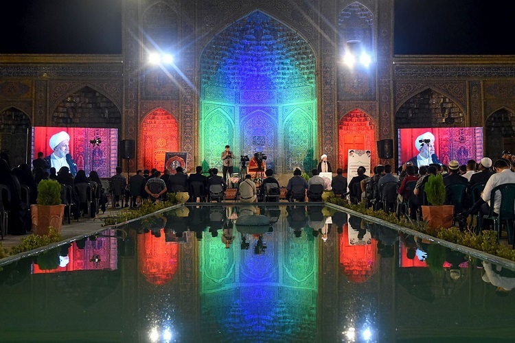 مراسم افتتاحیه مرحله کشوری پانزدهمین دوره مسابقات قرآنی «مدهامتان»، مسجد نصیرالملک شیراز