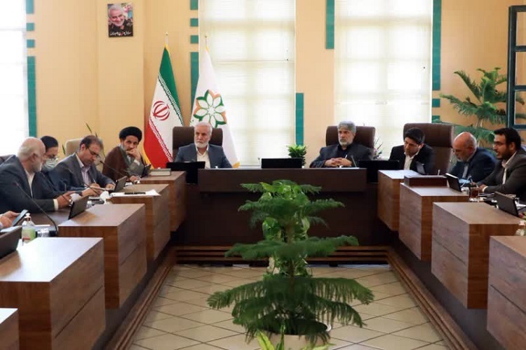 نشست مشترک مدیریت شهری شیراز، اوقاف، اسناد و دادگستری فارس