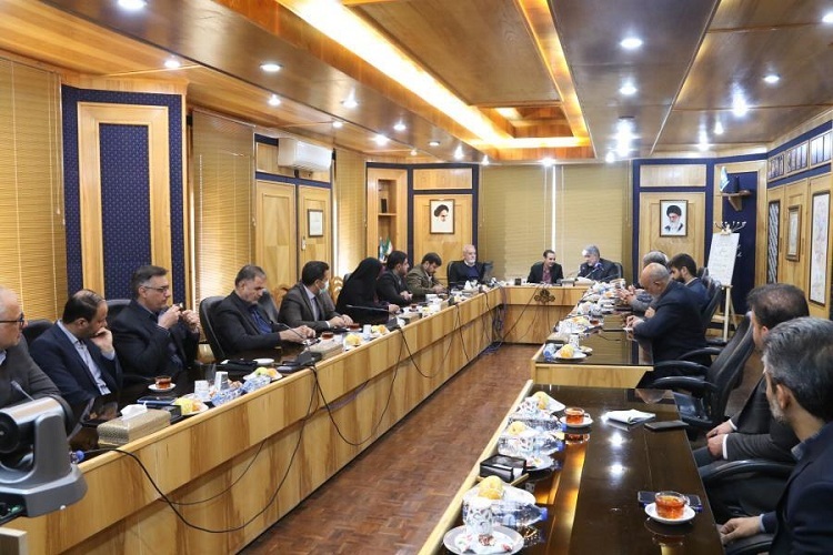 نشست اعضای شورای اسلامی شهر شیراز با مدیرکل صدا و سیمای فارس