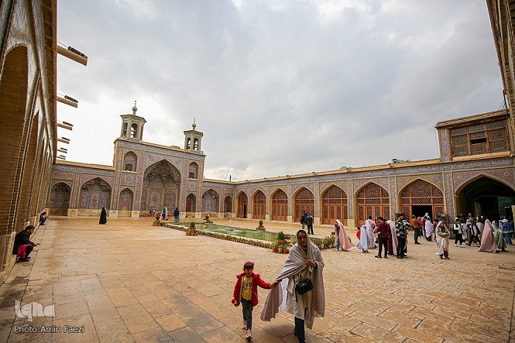 مسجد نصیرالملک شیراز در ایام نوروز