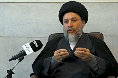 فیلم | ارتباط با امام عصر(عج)