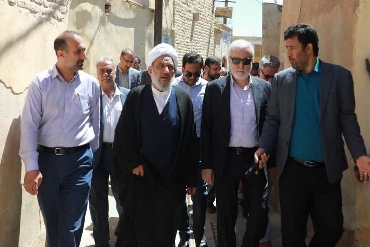 بازدید اعضای کمیسیون فرهنگی از بافت تاریخی شیراز