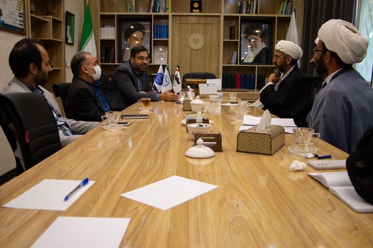 دیدار رئیس جهاددانشگاهی فارس با مدیرکل تبلیغات اسلامی استان