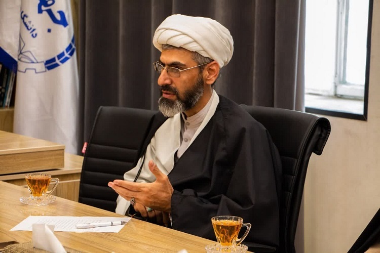 حجت‌الاسلام والمسلمین حسن قانع، مدیرکل تبلیغات اسلامی فارس