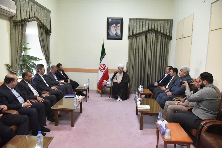 دیدار آیت‌الله دژکام با سرپرست وزارت آموزش و پرورش