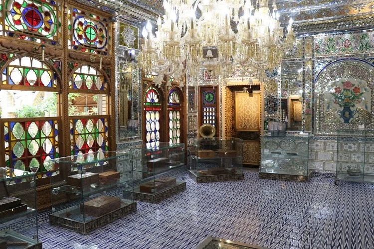 نمایشگاه آثار منبت صفویه تا معاصر، موزه گل و مرغ شیراز