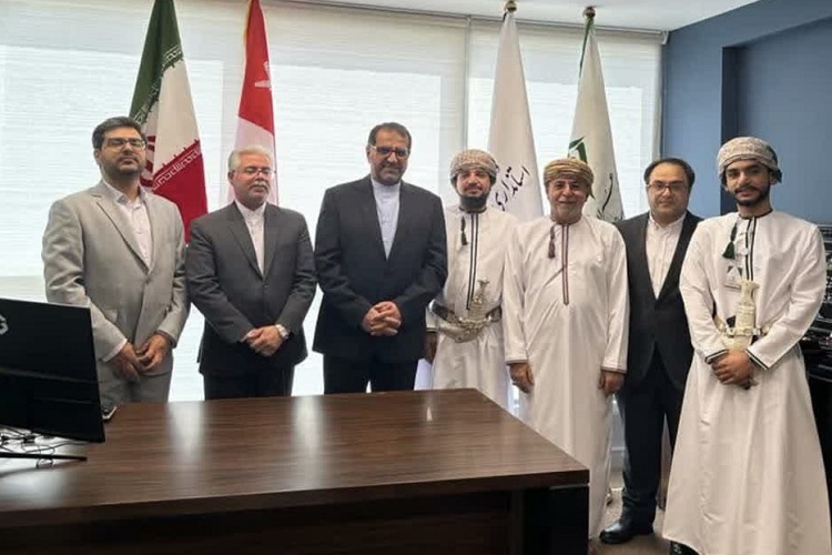 افتتاح مرکز توسعه سرمایه‌گذاری و مبادلات تجاری استان فارس با کشور عمان