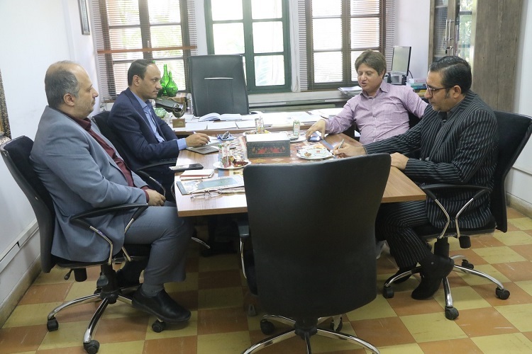 نشست دبیرخانه آیین هفته فرهنگی هنری حافظ، شیراز