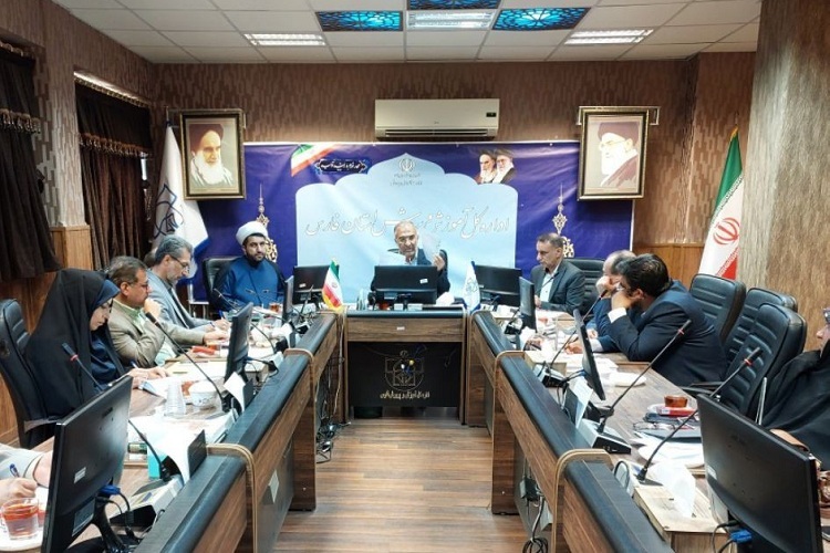 نشست شورای عفاف و حجاب فارس