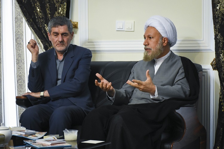 نشست شورای سیاست‌گذاری جشن هفته‌ وحدت، شیراز