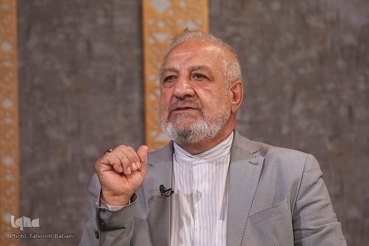 علی‌اکبر حنیفی، پیشکسوت قرآنی