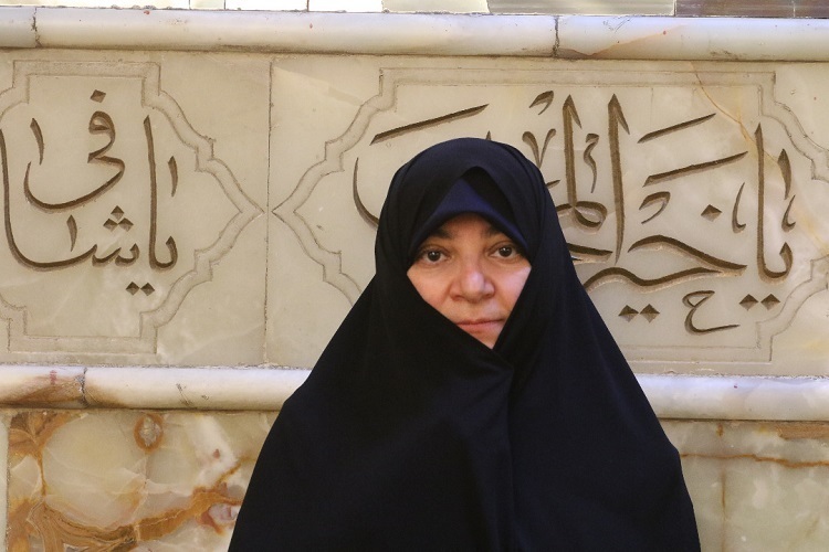 زهرا کسرایی، رئیس هیئت اندیشه‌ورز بانوان قرآنی فارس