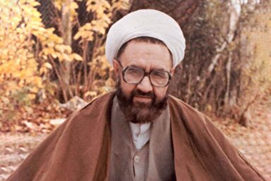 فیلم | چرا هزینه سفر زیارتی را صرف امور خیر نکنیم