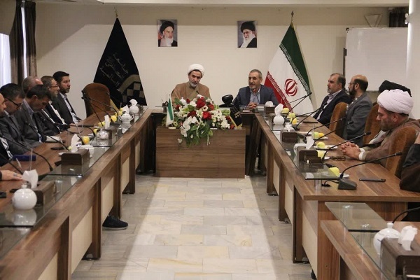 تدریس رشته قرآن با ده گرایش در نمایندگی المصطفی در خراسان