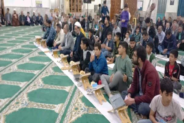 عکس | هم‌نشینی با آیه‌ها قرآن در شهرستان بندرگز