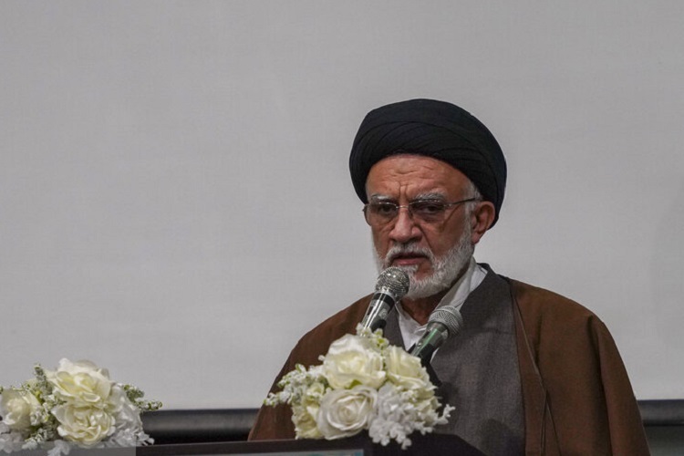 حجت‌الاسلام والمسلمین سیدمحی‌الدین طاهری، دبیر جامعه روحانیت شیراز