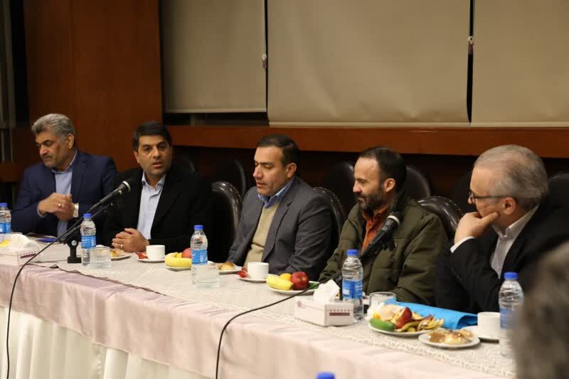 نشست روسای تشکل‌های گردشگری فارس