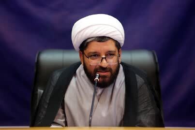 حجت‌الاسلام حسین امیدی، مسئول کمیته مساجد ستاد دهه فجر استان فارس