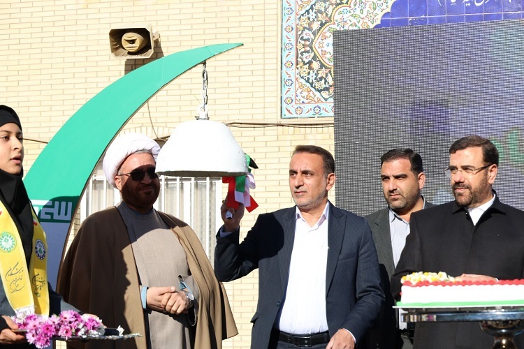 زنگ انقلاب، مدرسه شاهد شیراز