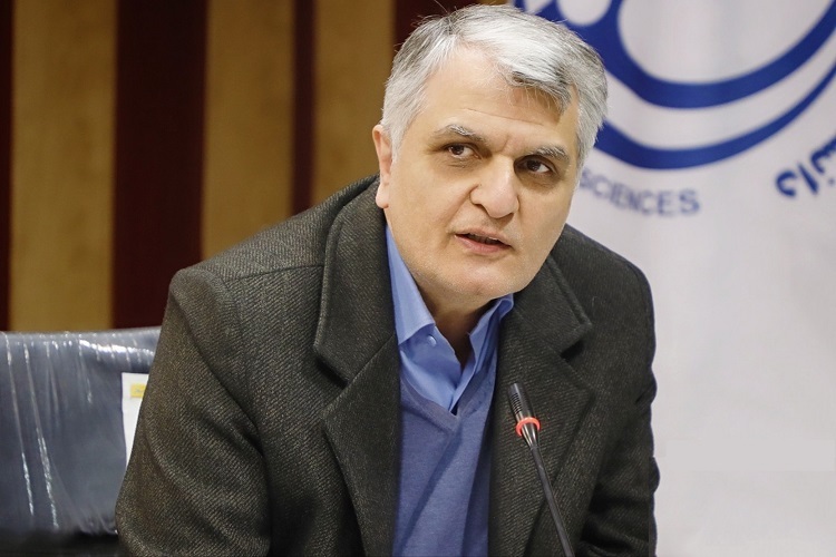 امین نیاکان، معاون درمان دانشگاه علوم پزشکی شیراز