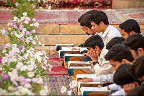 برگزاری مراسم جزءخوانی قرآن در آستان امامزاده عبدالله(ع) همدان