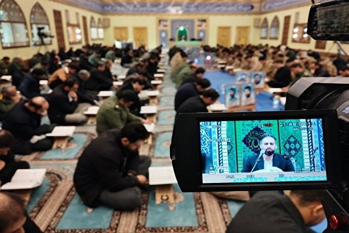 عکس | محفل انس با قرآن کریم