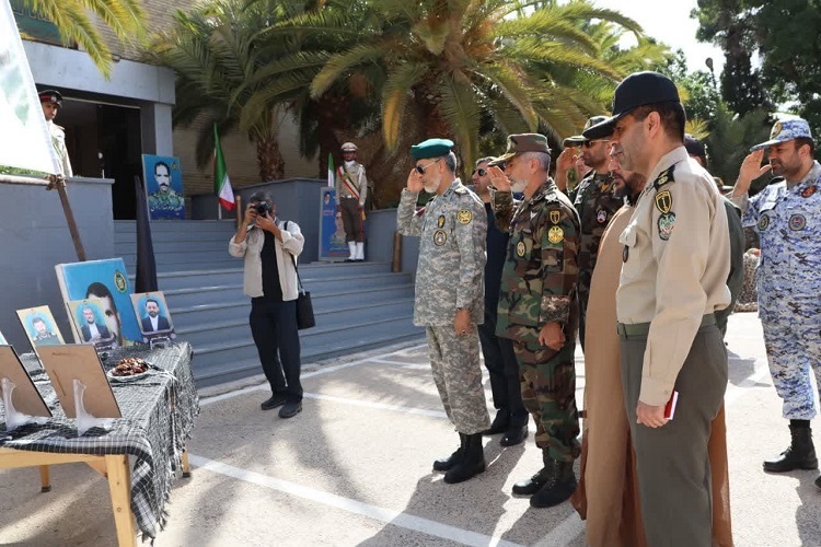 بزرگداشت شهدای خدمت، ارتش شیراز بزرگداشت شهدای خدمت، ارتش شیراز