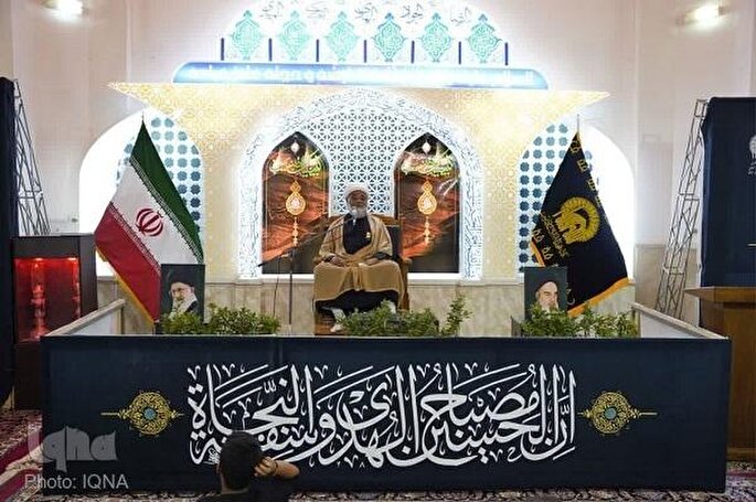 برگزاری مراسم «حی علی العزا» ویژه زائران غیرایرانی حرم رضوی